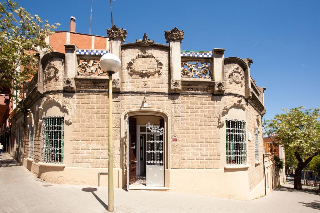 Villa Modernista Барселона Екстериор снимка